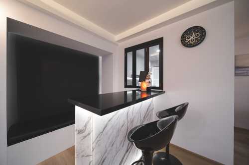 Contemporary Home Bar at 4-room resale @ Tampines