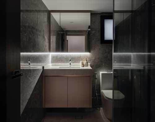 Modern Bathroom at 632 CCK North