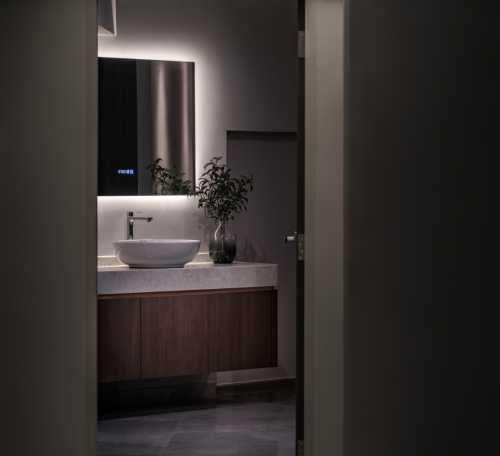 Modern Bathroom at 632 CCK North