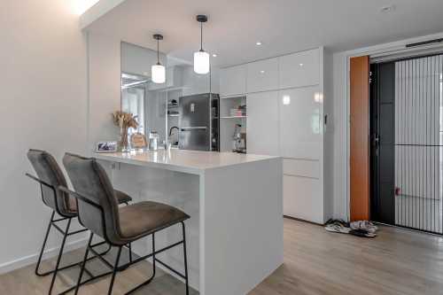 Minimalist Entryway at 808C Chai Chee Road