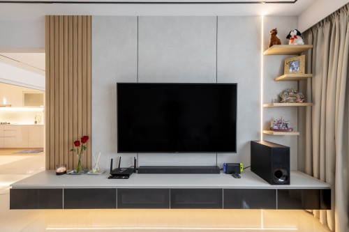 Minimalist Living Room at Pasir Ris Drive 6