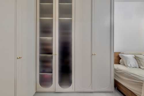 Modern Bedroom at 67 Tampines Central 7