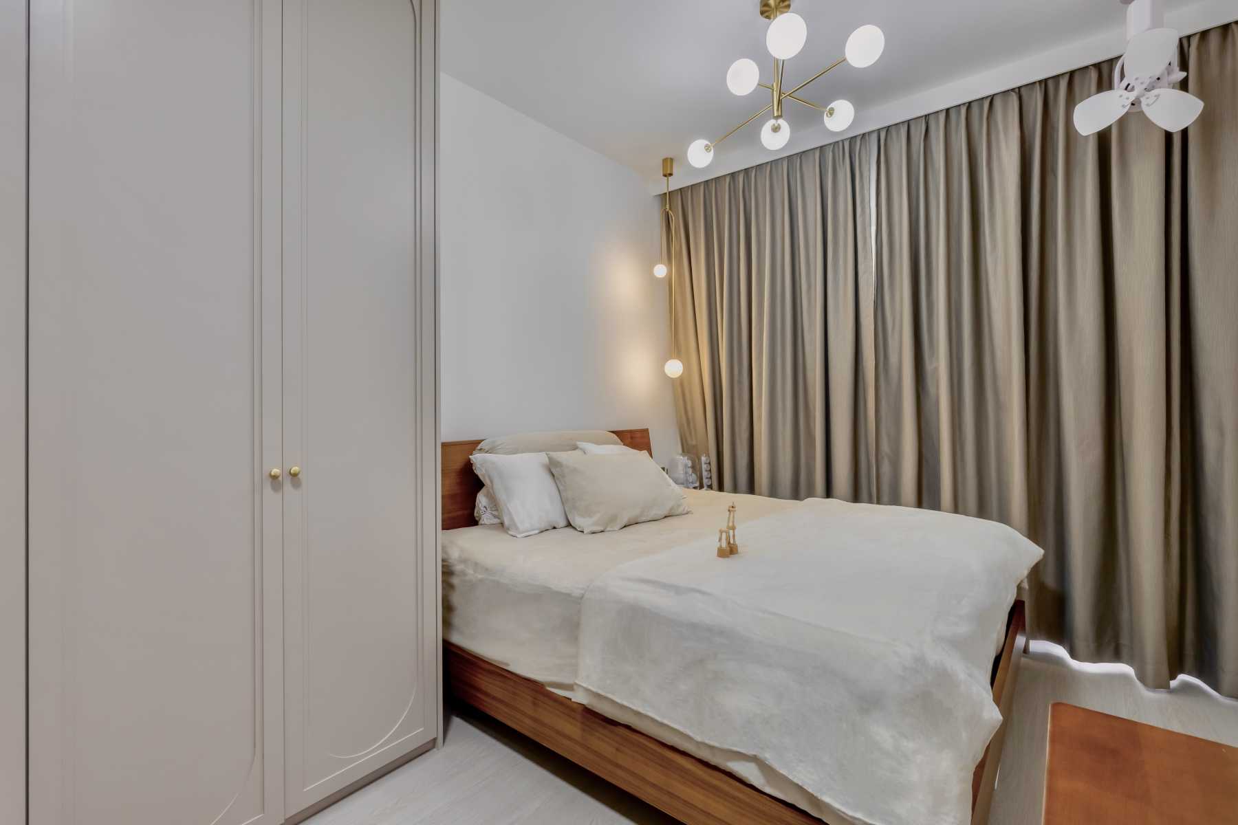 Modern Bedroom with Downlights and Queen Bed