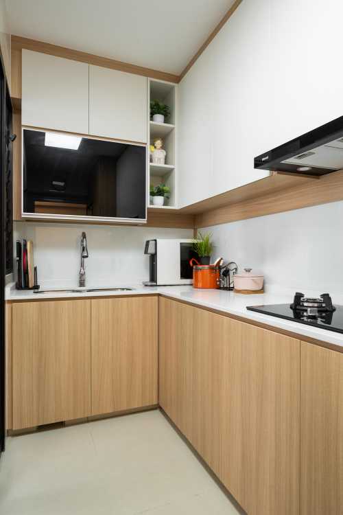 Contemporary Kitchen at Teck Whye View