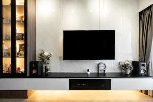 Modern Living Room at Alkaff Courtview