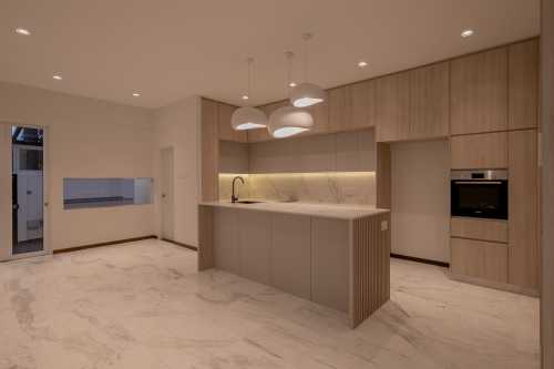 Minimalist Kitchen at Resale Landed @ Sembawang Hill Estate