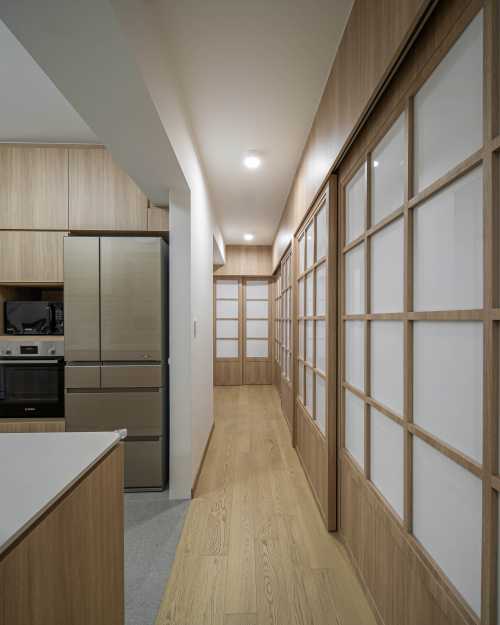 Asian Hallway at 207C Woodleigh