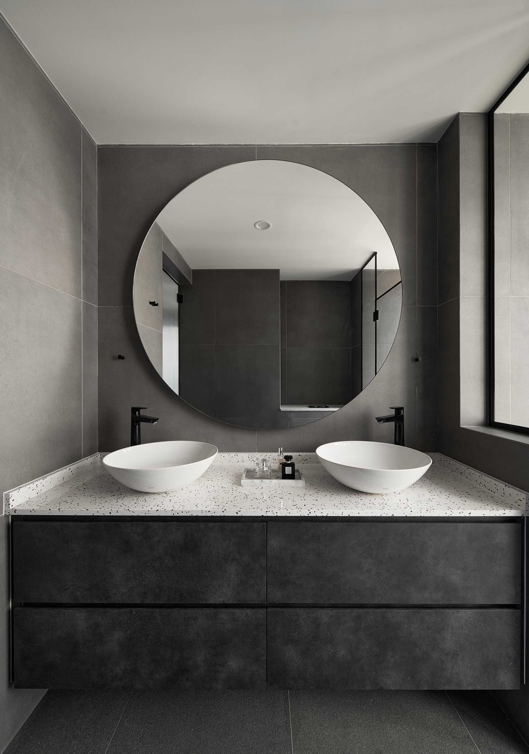 Modern Bathroom with Mirror and Shower Screen