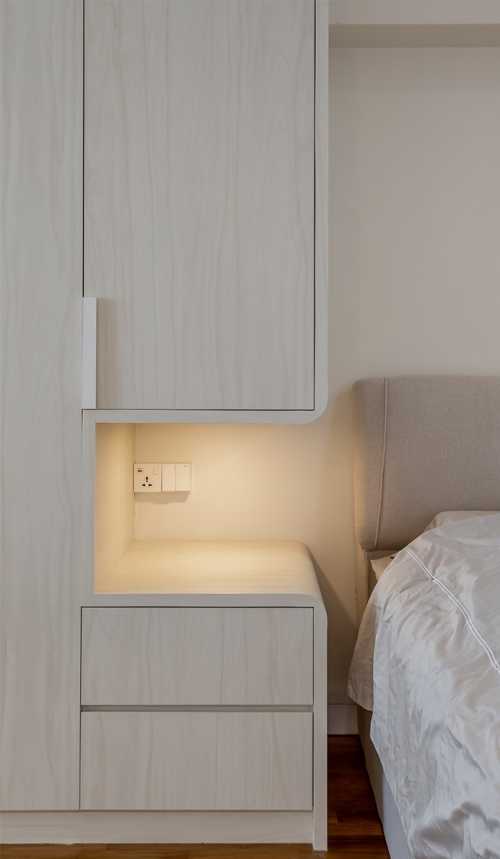 Contemporary Bedroom at Fernvale Road