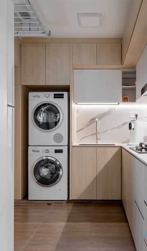 Contemporary Kitchen at Fernvale Road