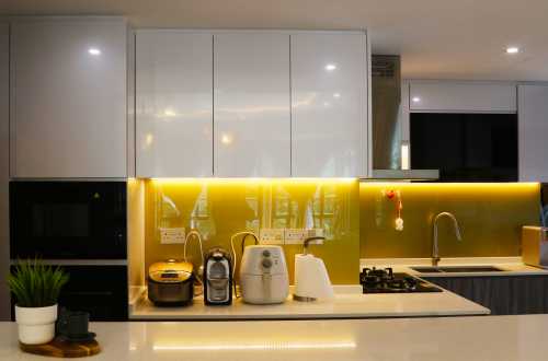 Contemporary Kitchen at Chiltern Park