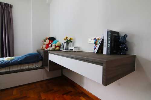 Contemporary Bedroom at Chiltern Park