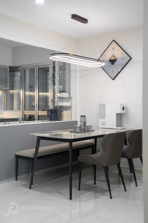 Modern Dining Room at Tampines | Tampines Greenfolige