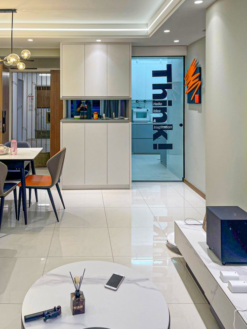 Minimalist Entryway at Tampines GreenVines