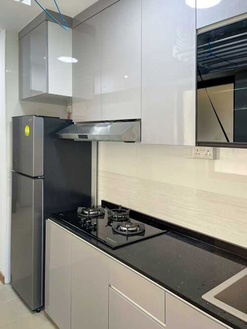 Minimalist Kitchen at Bukit Batok West Avenue