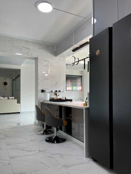 Modern Dining Room at Bishan