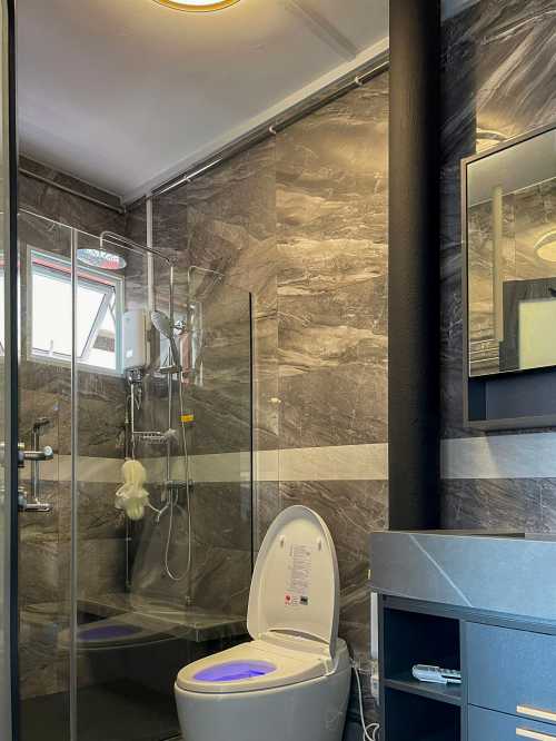 Modern Bathroom at Bishan