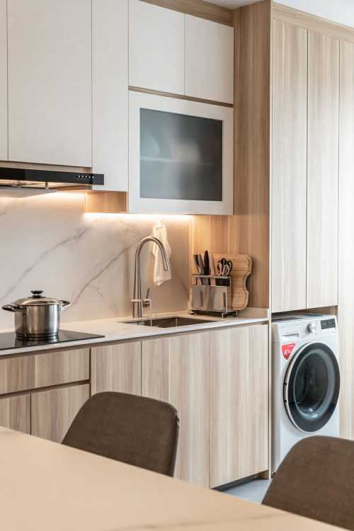 Modern Kitchen at Blk 305 Yishun