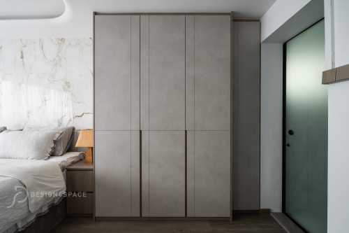 Modern Bedroom at Ang Mo Kio | Cheng San Green