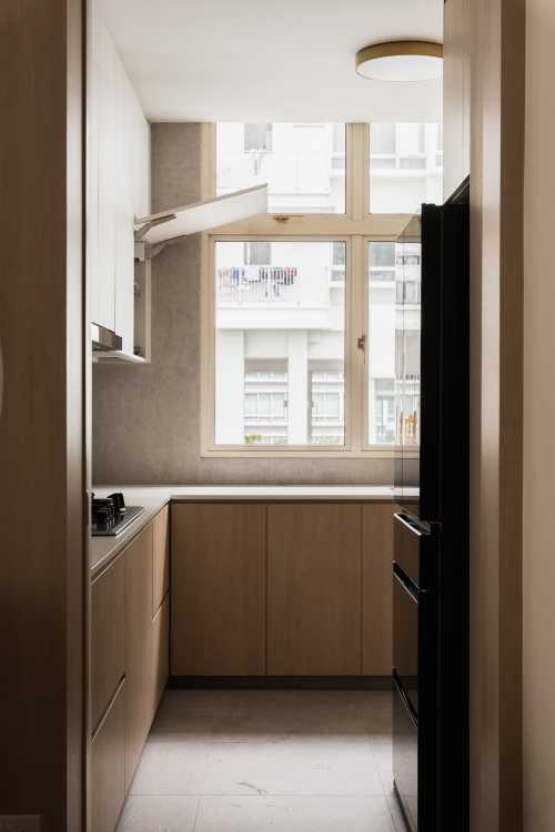 Minimalist Kitchen at Mandale Heights