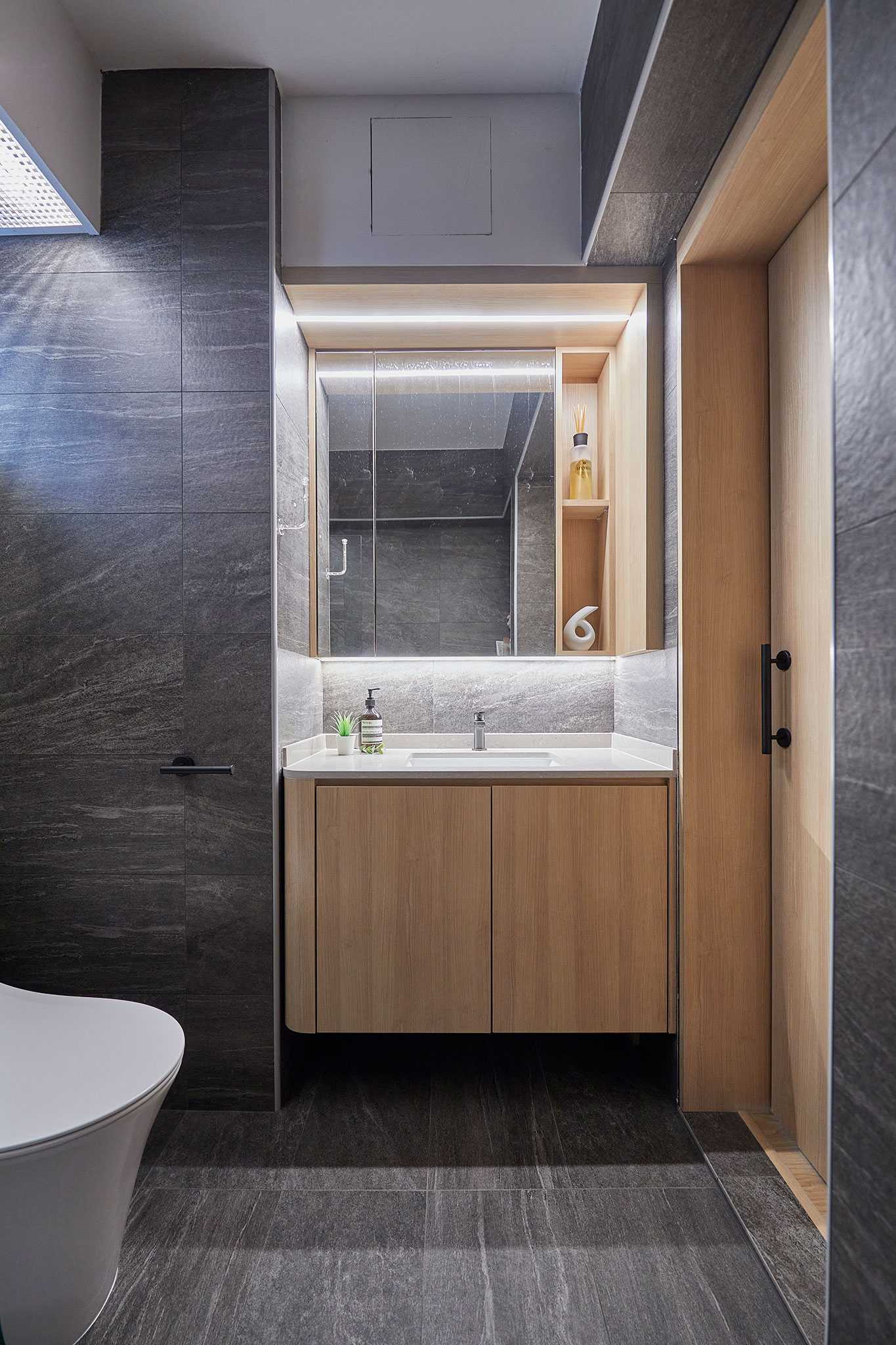 Scandinavian Bathroom with Bathroom Storage and Bathroom Sinks