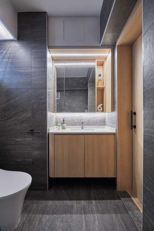 Scandinavian Bathroom at Kallang Heights