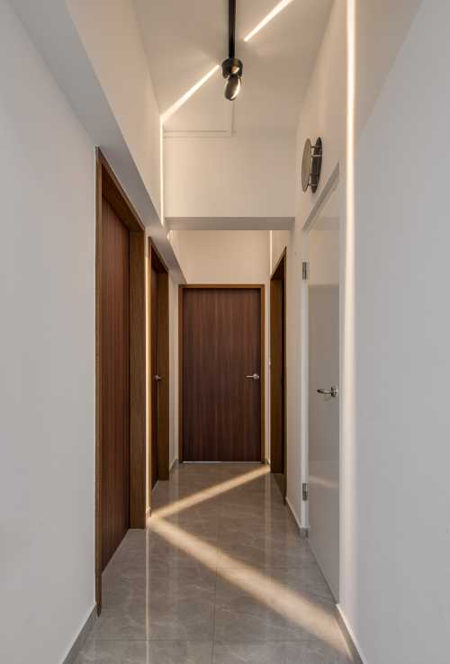 Contemporary Entryway at 645B tampines st 62