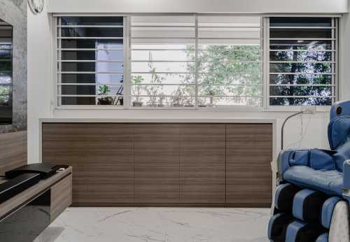 Contemporary Living Room at Blk 256 Pasir Ris Street 21
