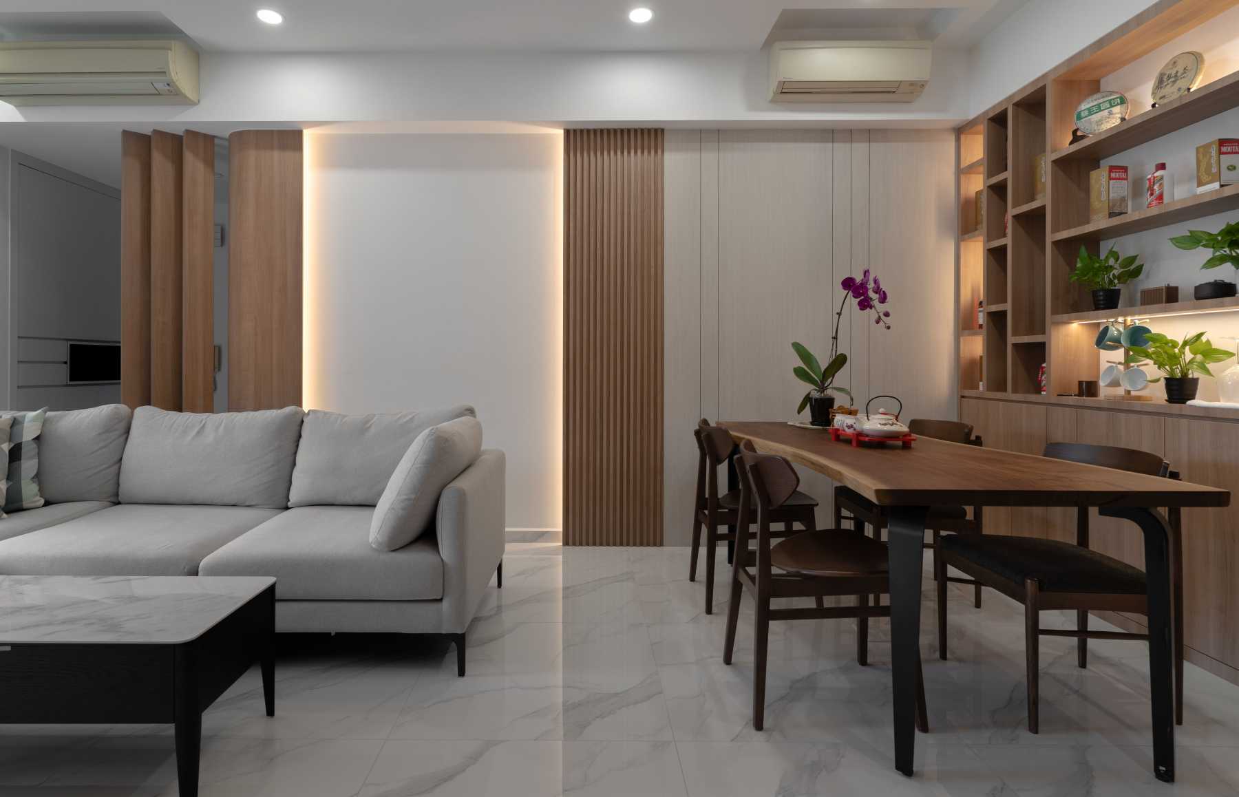 Contemporary Dining Room with Dining Chairs and Seating Bench