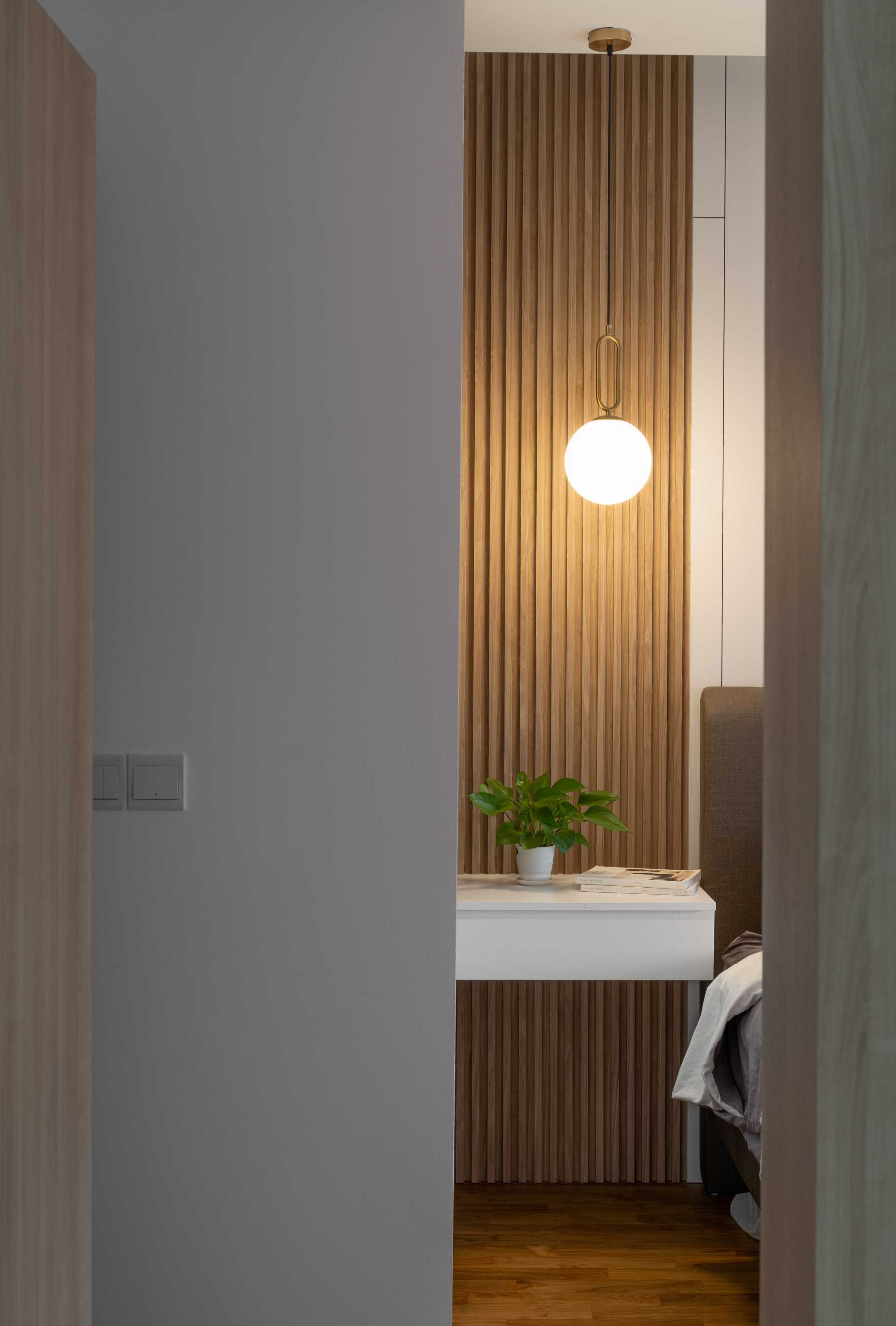 Contemporary Bedroom with Parquet Floor and Granite Floor