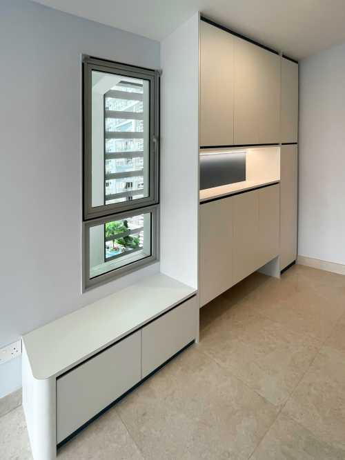 Scandinavian Foyer at Eight RiverSuites