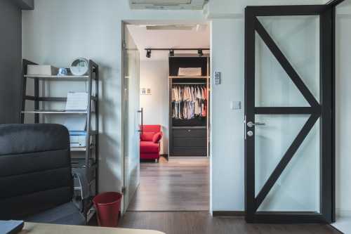 Modern Bedroom at Punggol Field