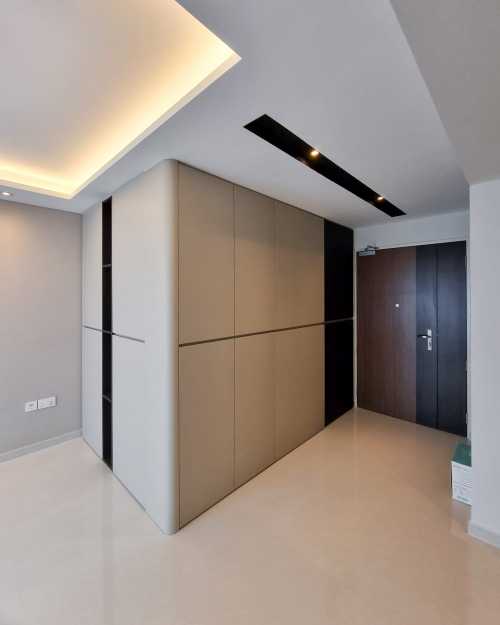 Modern Foyer at Dakota Breeze
