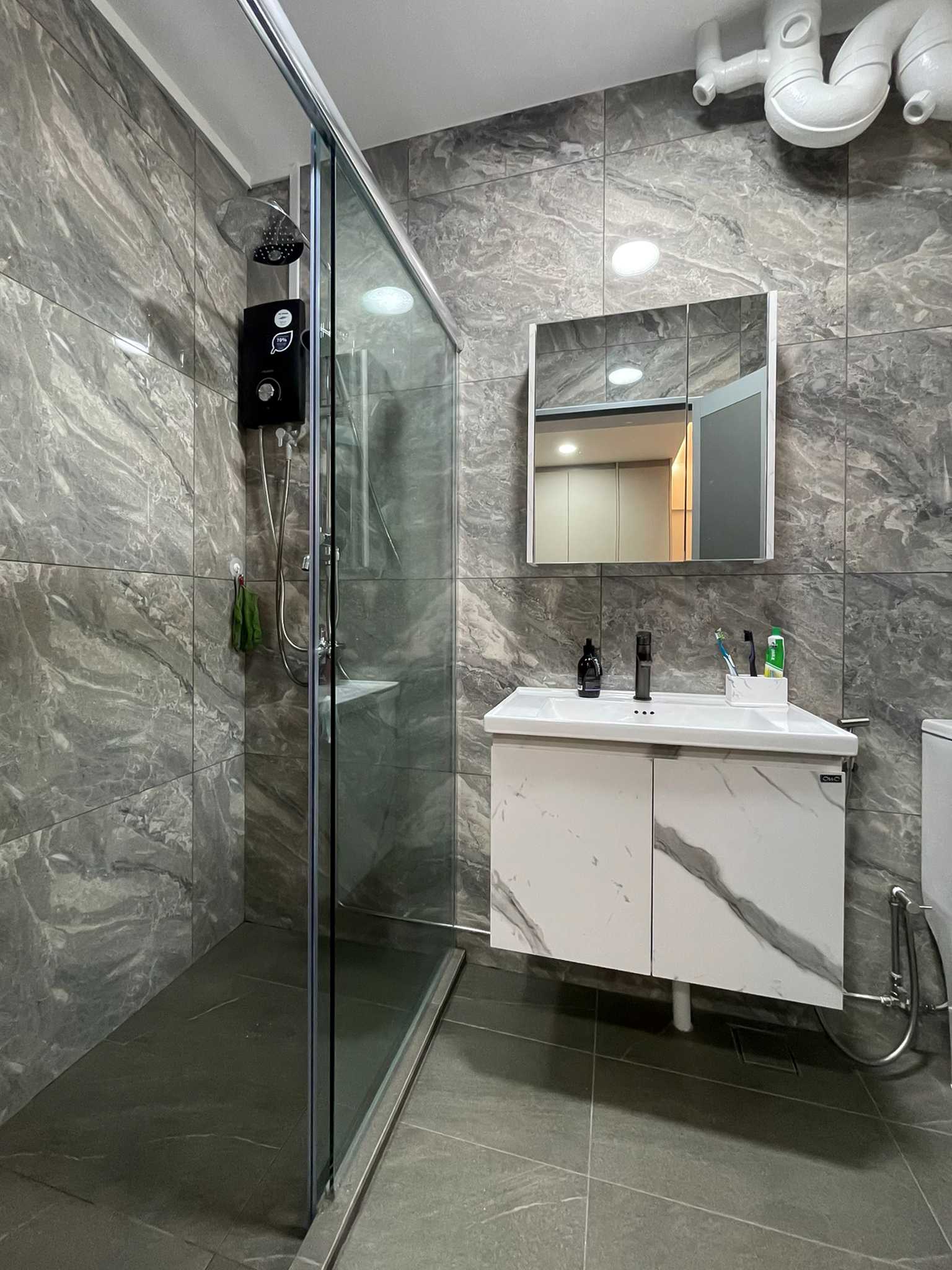 Scandinavian Bathroom with Mirror and Shower Screen