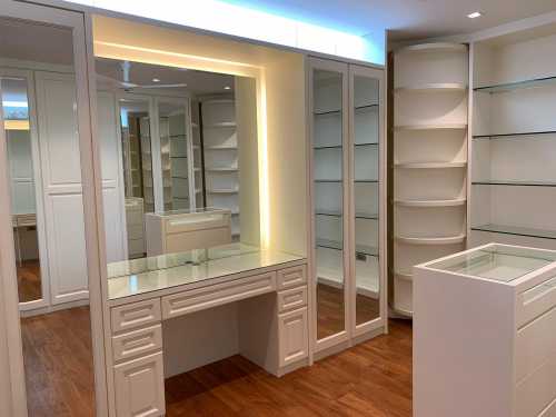Modern Bedroom at Modern timeless luxury design for Bungalow @ Siang Kuang