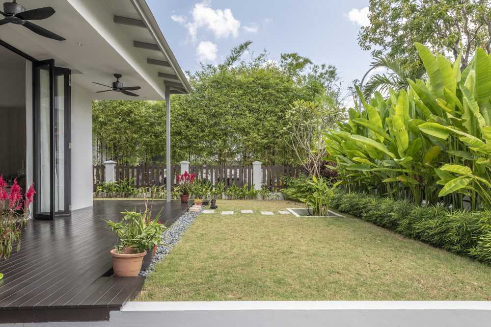 Contemporary Design @ Semi-Detached House @ Li Hwan Close