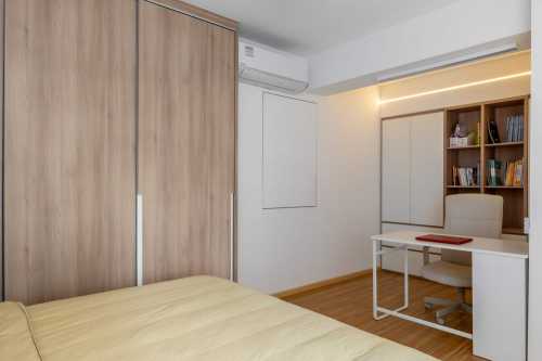 Contemporary Bedroom at Residential Punggol drive