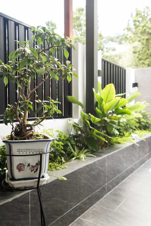 Contemporary Porch at Clover Way