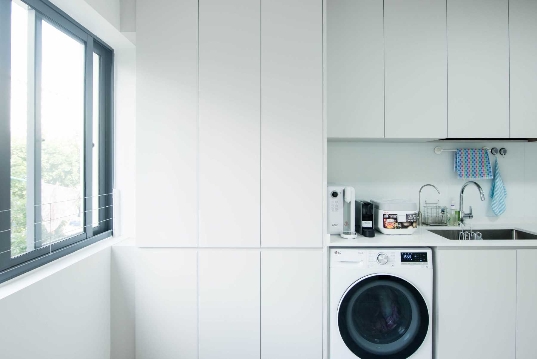 Minimalist Kitchen with Countertop and Kitchen Window