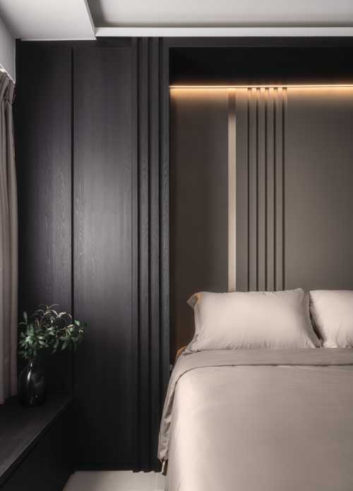 Contemporary Bedroom at 455B AMK St44 (Elaine)