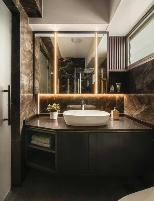 Contemporary Bathroom at 455B AMK St44 (Elaine)