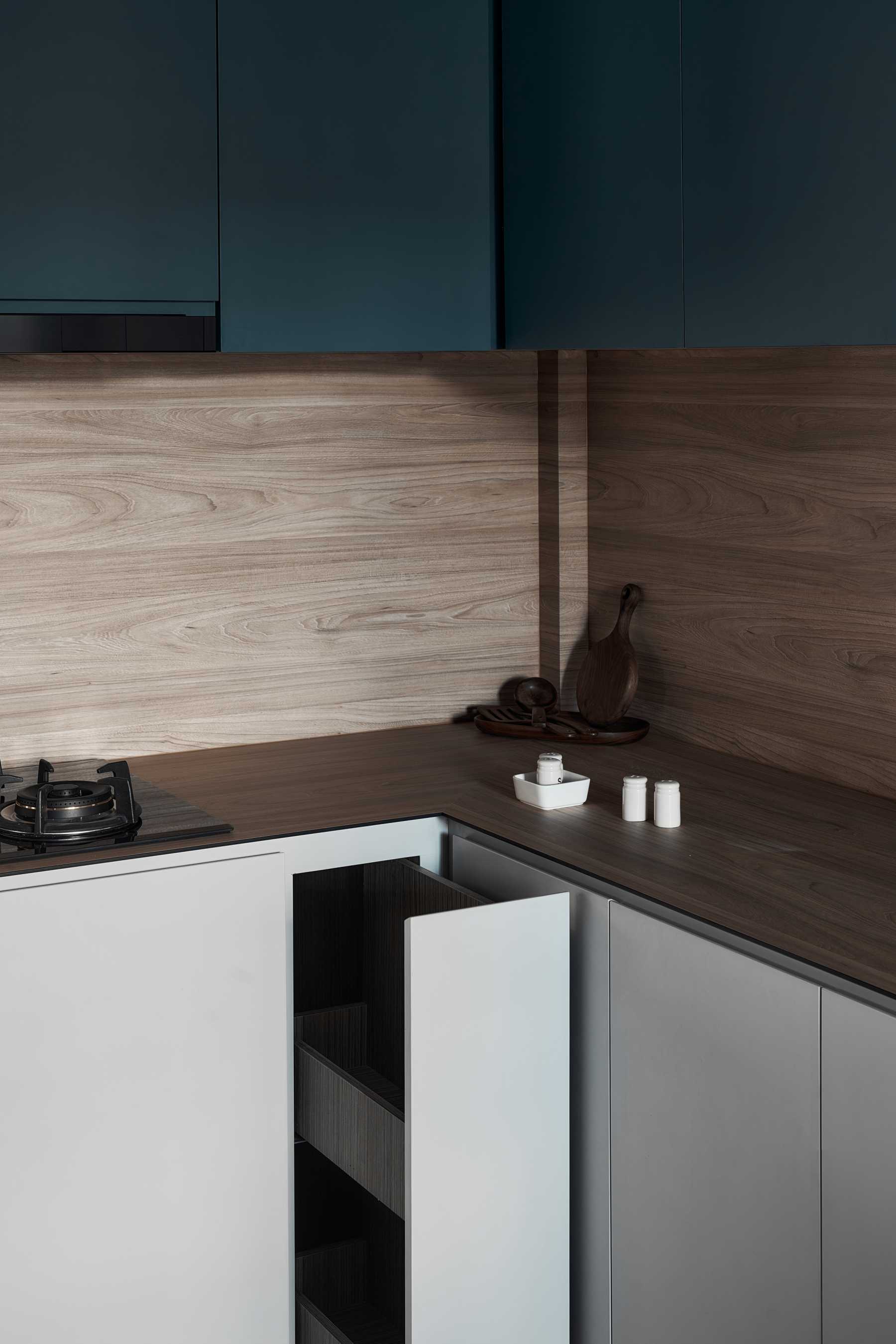 Scandinavian Kitchen with Countertop and Kitchen Island