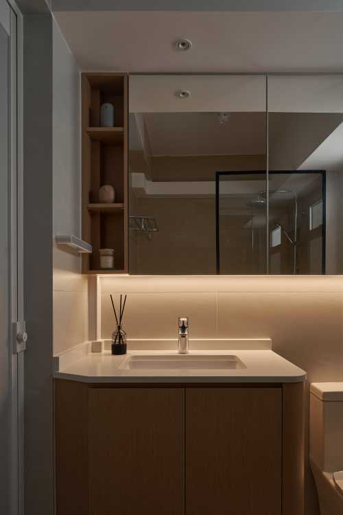 Scandinavian Bathroom at Melody Spring