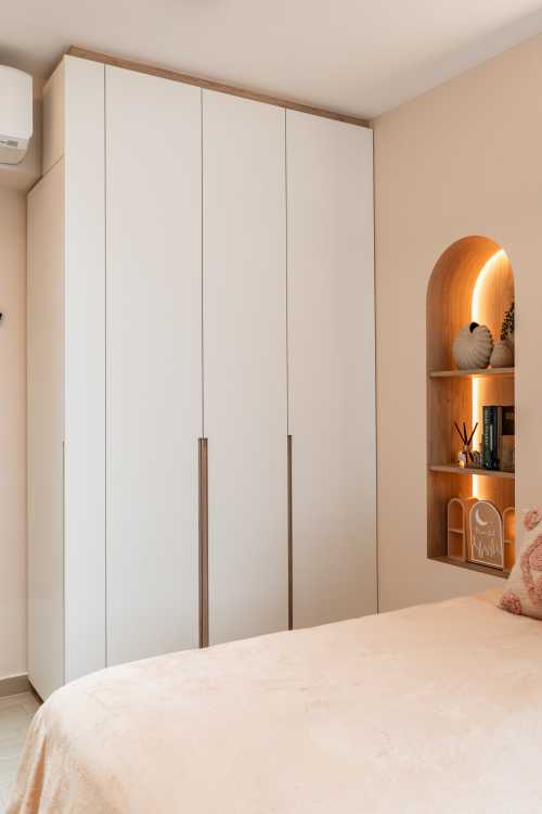 Modern Bedroom at Canberra | Montreal Spring