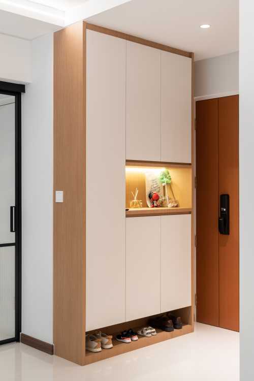 Modern Living Room at Tampines | Tampines Greenfoliage