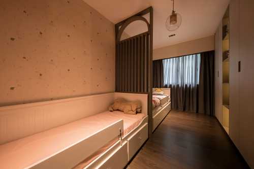 Contemporary Kids Room at Resale 5 Room HDB @ Tiong Bahru