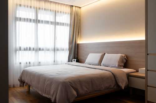 Industrial Bedroom at Woodleigh | Woodleigh Hillside