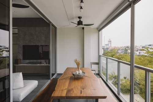 Modern Balcony at Breeze By The East