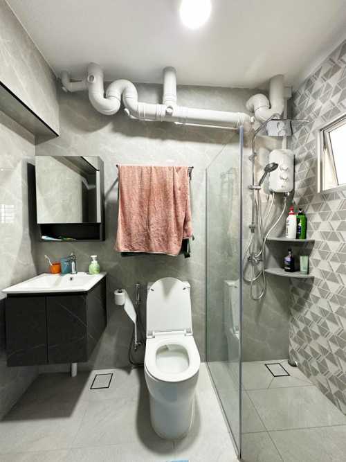 Scandinavian Bathroom at Compassvale Road