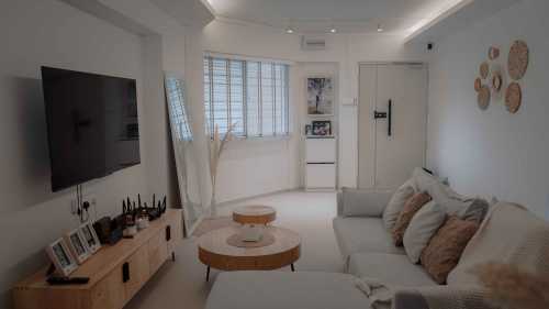 Contemporary Living Room at 895C Woodlands